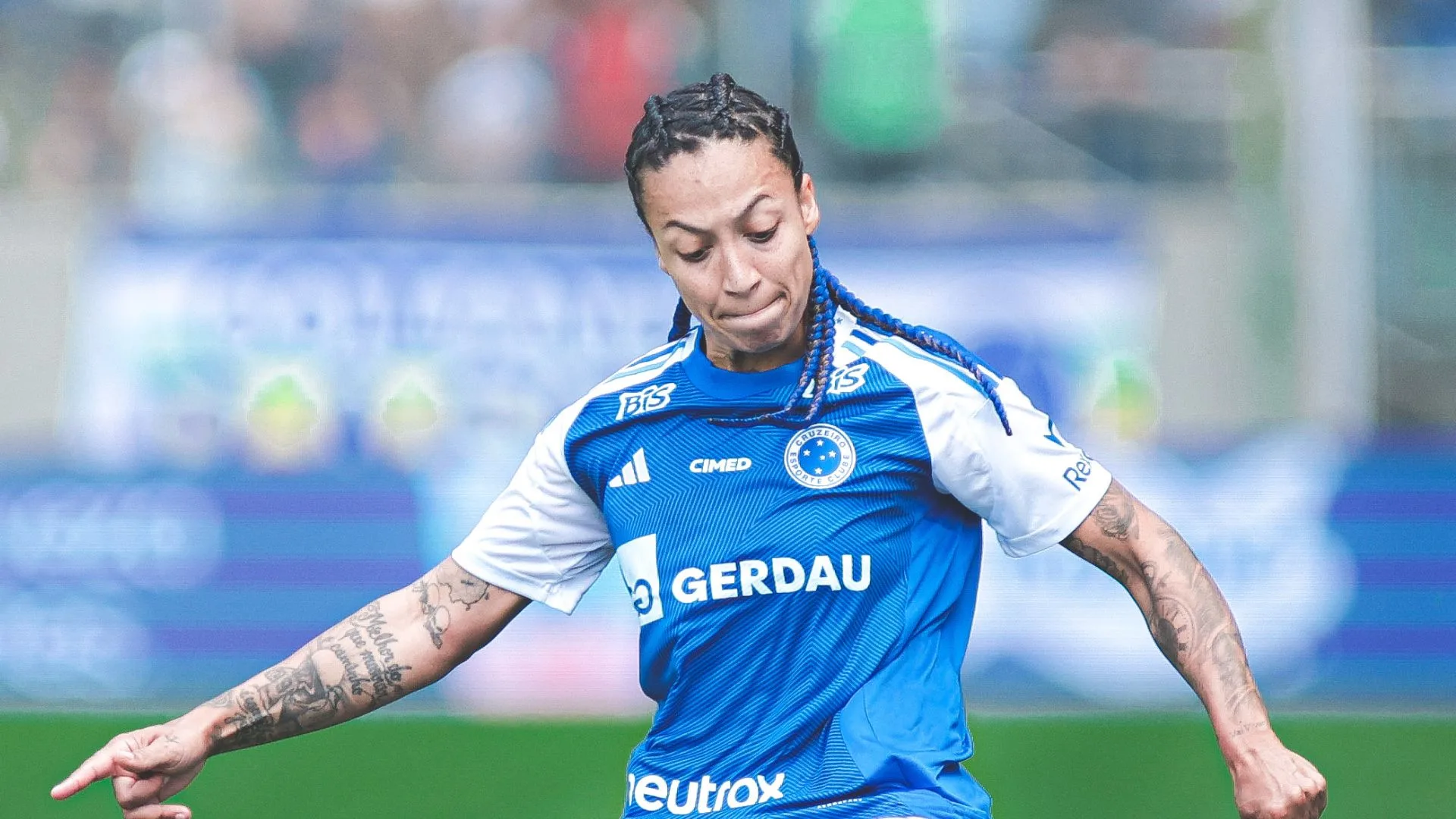 Cruzeiro joga diante de sua torcida no primeiro jogo da final do Brasileirão Feminino, contra o Corinthians