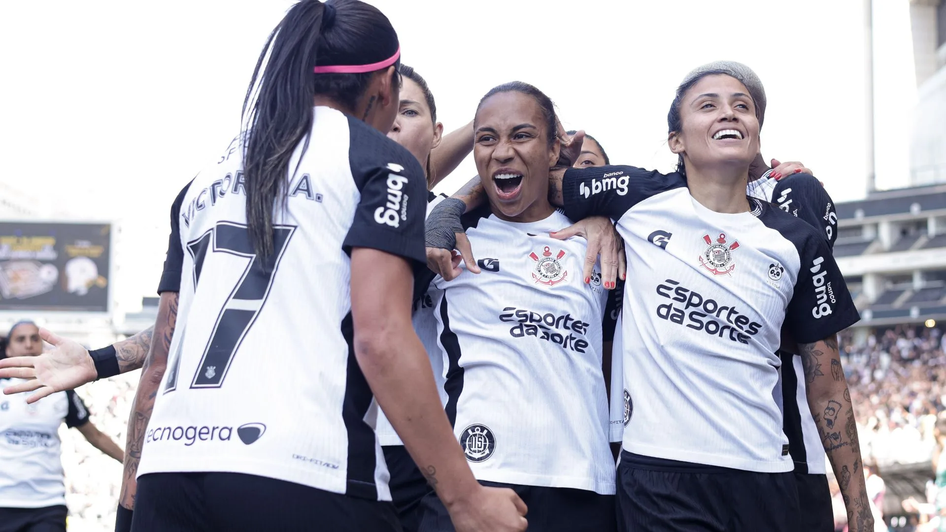 Corinthians encerra Brasileirão Feminino com título, melhor ataque e apenas uma derrota