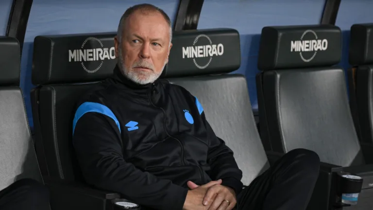 Farid pede demissão de Mano Menezes após derrota do Grêmio para o Mirassol: “Alberto Guerra tem que agir”