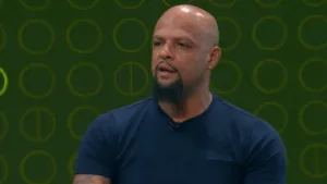 Felipe Melo projeta Flamengo finalista da Libertadores, mas evita antecipar título no Brasileirão: “Eles vão brigar”