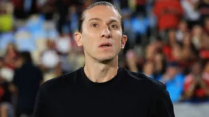 Vampeta alerta Filipe Luís sobre risco de eliminação do Flamengo na Libertadores: “Não vou ficar triste”