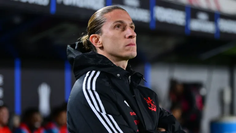 Filipe Luís não se intimida e deixa aviso ao Palmeiras sobre força do Flamengo: “Vai ser difícil”