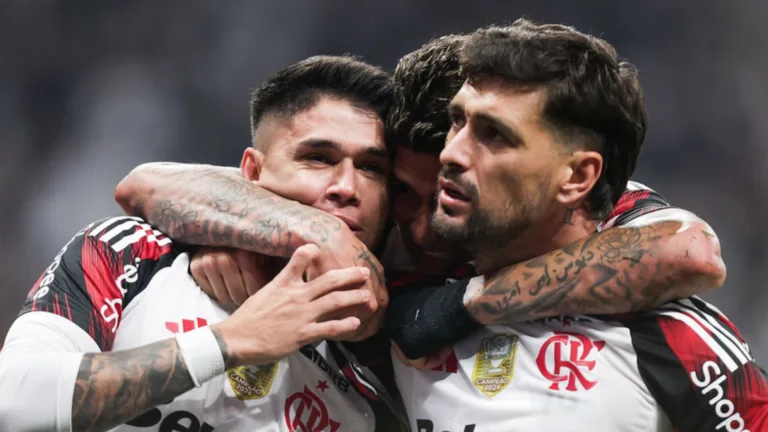 Muller não prevê arrancada do Palmeiras e decreta título do Brasileirão: “Para mim, é do Flamengo”