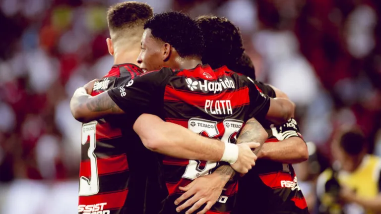 Zinho ressalta status do Flamengo no Brasileirão após empate com o Grêmio: “Não é incomparável’
