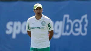 Pensando na Libertadores, Palmeiras poupa 11 jogadores para enfrentar o Grêmio