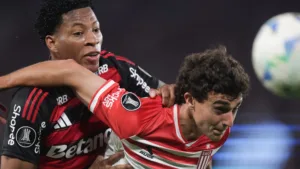 Muller indica eliminação do Flamengo diante do Estudiantes na Libertadores: “Perdeu a classificação no Maracanã”