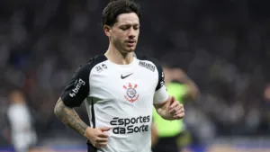 Garro vira preocupação antes de Corinthians x Athletico na Copa do Brasil e torcedores reagem: “Burrice da comissão técnica”