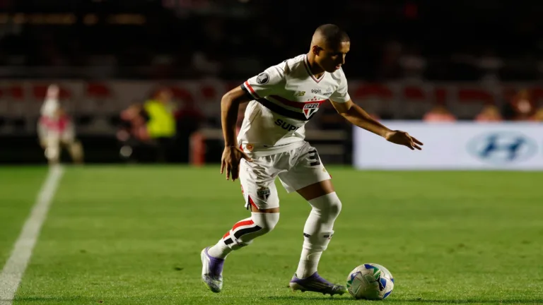 Arnaldo Ribeiro fala sobre situação financeira do São Paulo e saída de Henrique Carmo: “Precisa vender jogadores”