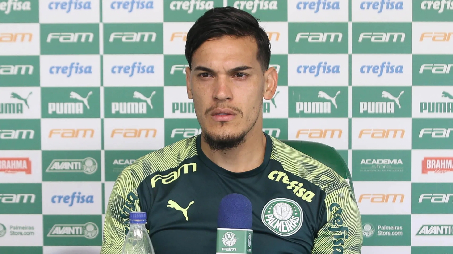Velloso elege Gustavo Gómez como o maior zagueiro da história do Palmeiras: “Transformou a zaga”