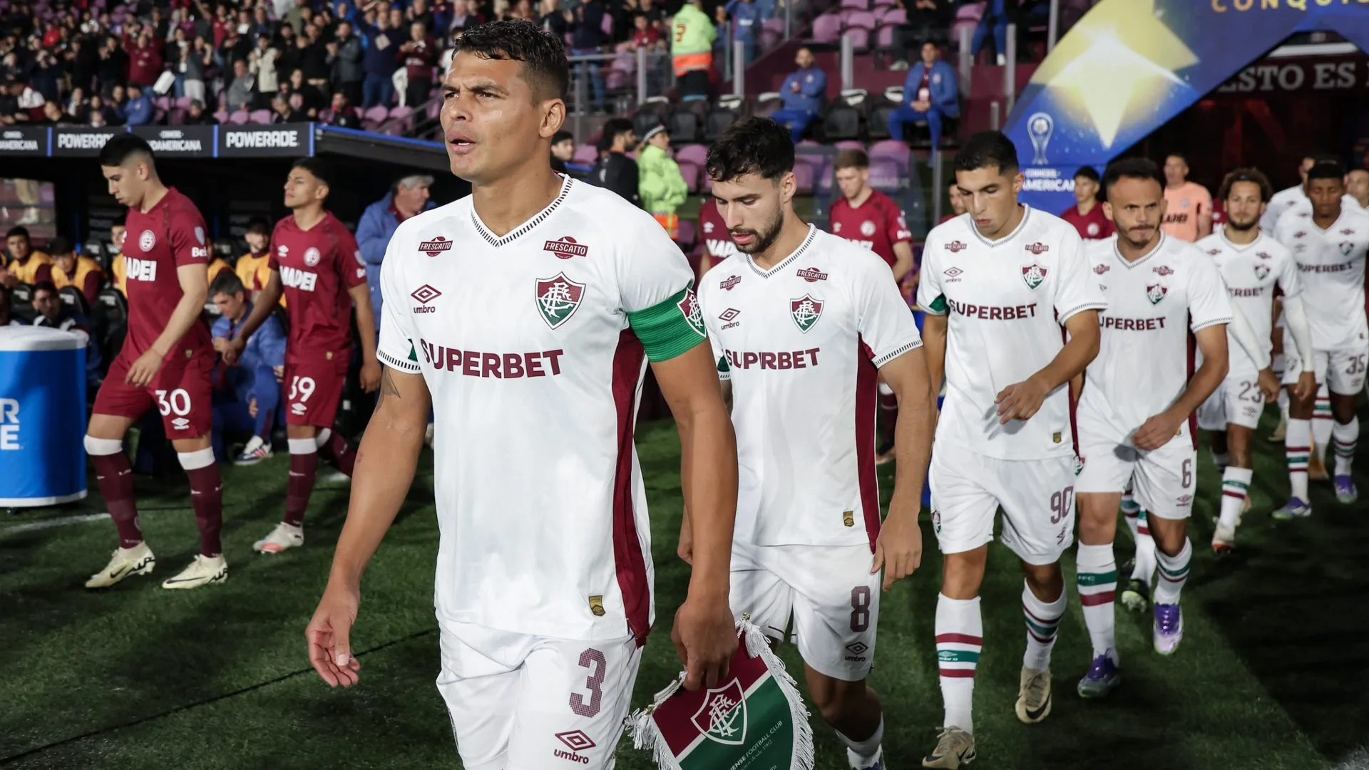 Felipe Melo é sincero após derrota do Fluminense contra o Lanús na Sul-Americana: “Chances totais de reverter”