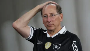 John Textor garante melhora do Botafogo após queda na Copa do Brasil: “Vamos dar aos torcedores algo de bom”