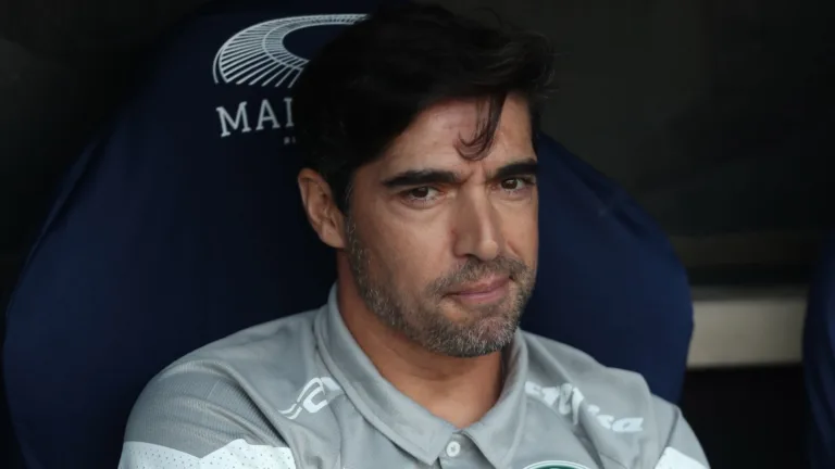 Lucas Musetti exalta recordes de Abel Ferreira e alerta torcida do Palmeiras: “É preciso valorizar o momento”