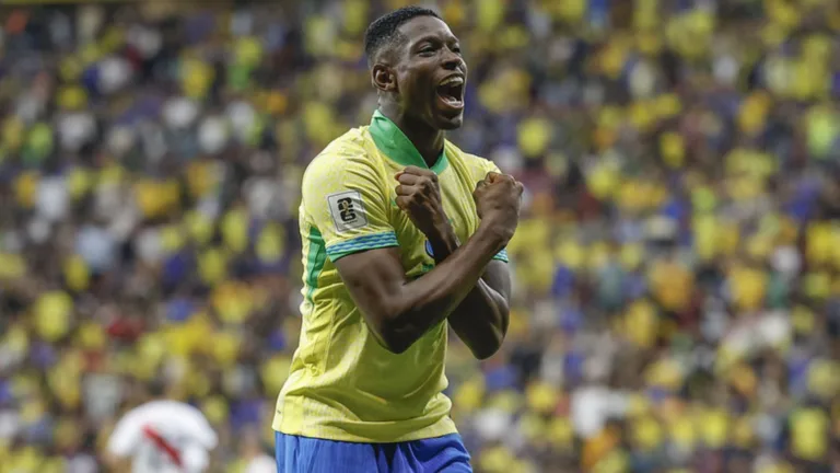 Sormani cobra titularidade de Luiz Henrique na seleção brasileira: “Muito mais jogador que o Estêvão”