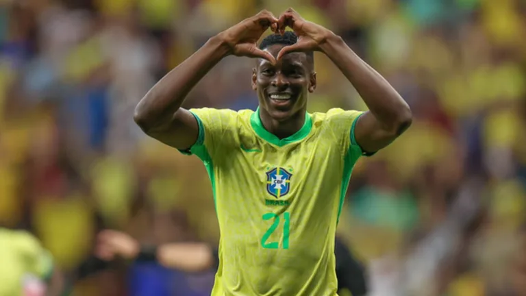 Djalminha alerta sobre Neymar e exige titularidade de Luiz Henrique na seleção brasileira: “Estêvão cabe no meio”