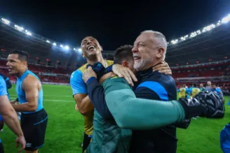 Mano Menezes é técnico do Grêmio