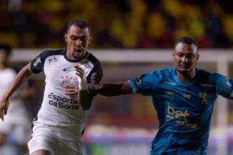 Matheuzinho lateral do Corinthians