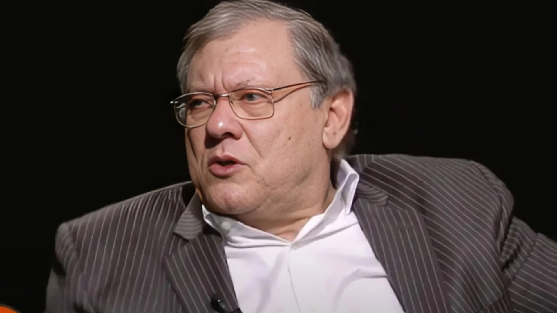 Milton Neves acredita na vitória do Palmeiras hoje sobre o River Plate na Libertadores: “Favorito nos dois jogos”