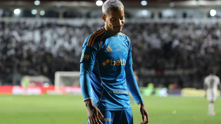 Milton Neves reduz briga pelo título do Brasileirão após Vasco x Cruzeiro: “Não ameaça Flamengo e Palmeiras”