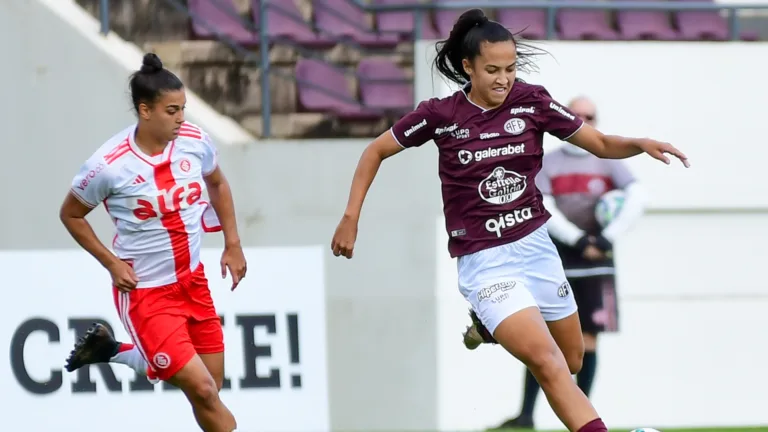 Onde assistir Internacional x Ferroviária: horário, escalações e arbitragem