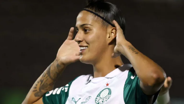 Palmeiras vence a Ferroviária por 3 a 1 e segue na 2ª posição do Paulistão Feminino
