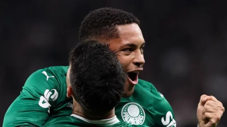 Palmeiras segue como melhor visitante do Brasileirão; Atlético-MG liga sinal de alerta