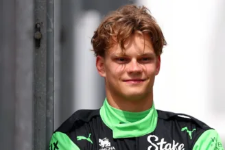 Paul Aron, piloto da Fórmula 1