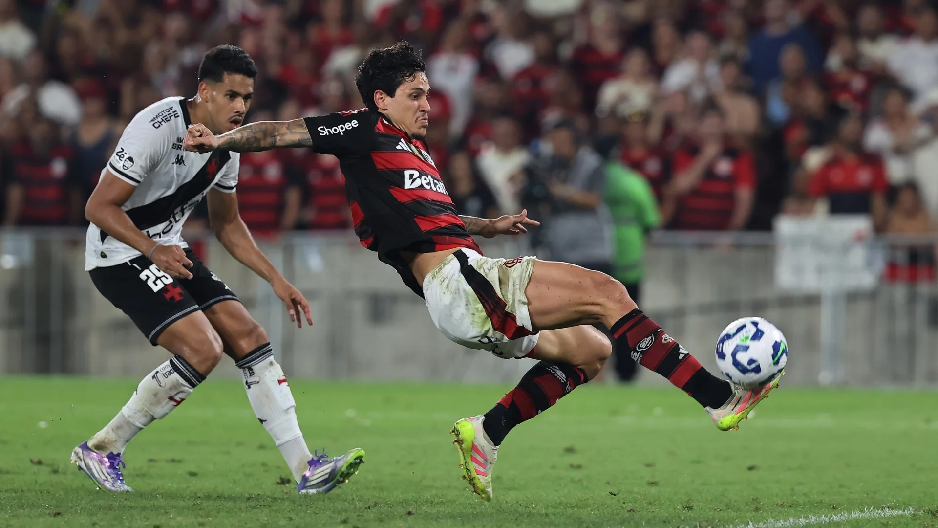 Flávio Prado atualiza briga pelo Brasileirão e exclui Cruzeiro: “Palmeiras e Flamengo em outro patamar”