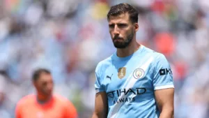 Rúben Dias destaca nível do futebol brasileiro e exalta Flamengo, Palmeiras, Botafogo e Fluminense: “Mostraram qualidade”