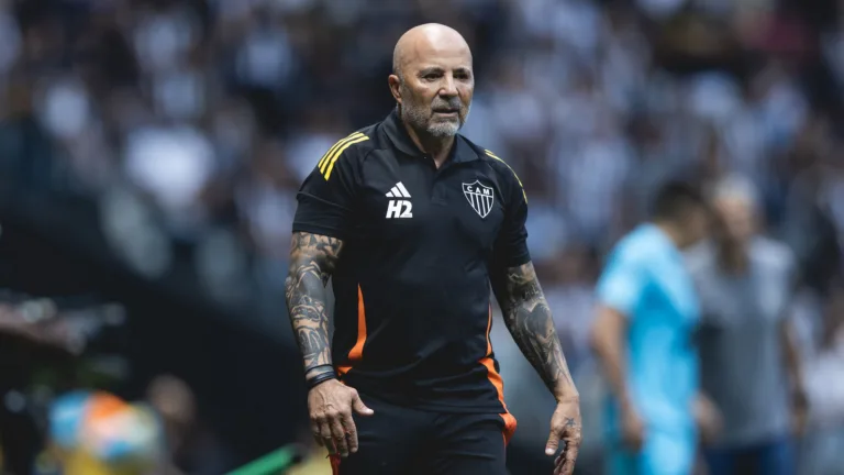 Sampaoli comemora empate do Atlético-MG com o Bolívar mesmo após abrir 2×0: “Condição física nos pegou”