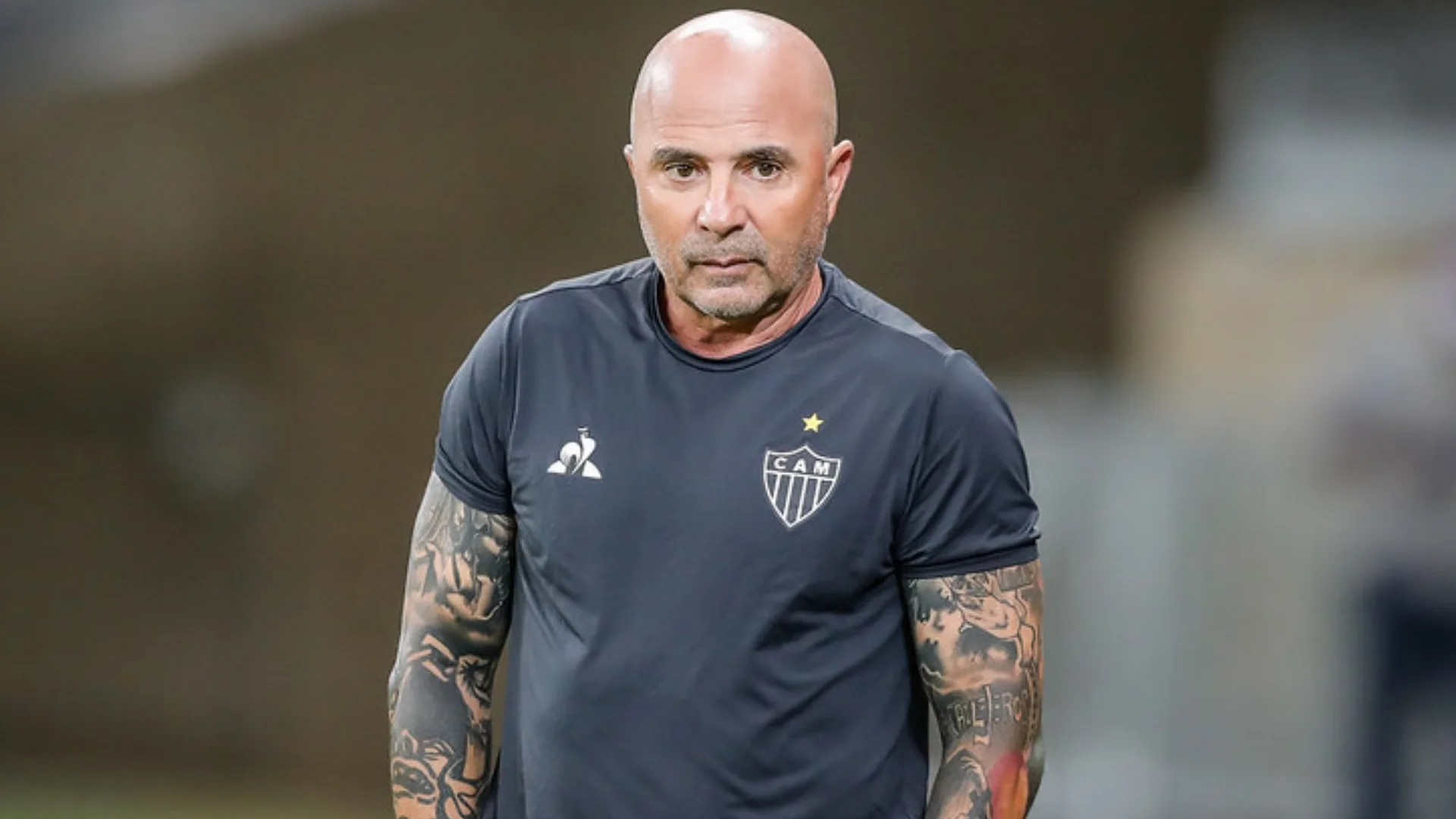 Zinho contesta prestígio de Sampaoli e deixa aviso sobre retorno ao Atlético-MG: “Tem que ficar pianinho”