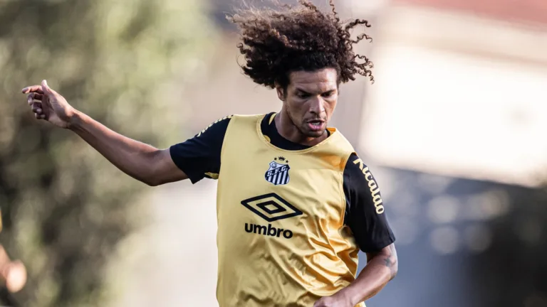 Santos decide manter Willian Arão em meio a lesões e Nicola detalha: “Teve uma reunião com Vojvoda”
