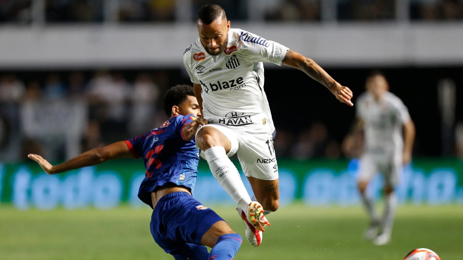 Santos empata fora de casa com Bragantino, no Brasileirão, e torcedores decretam: “Jogando melhor sem Neymar”