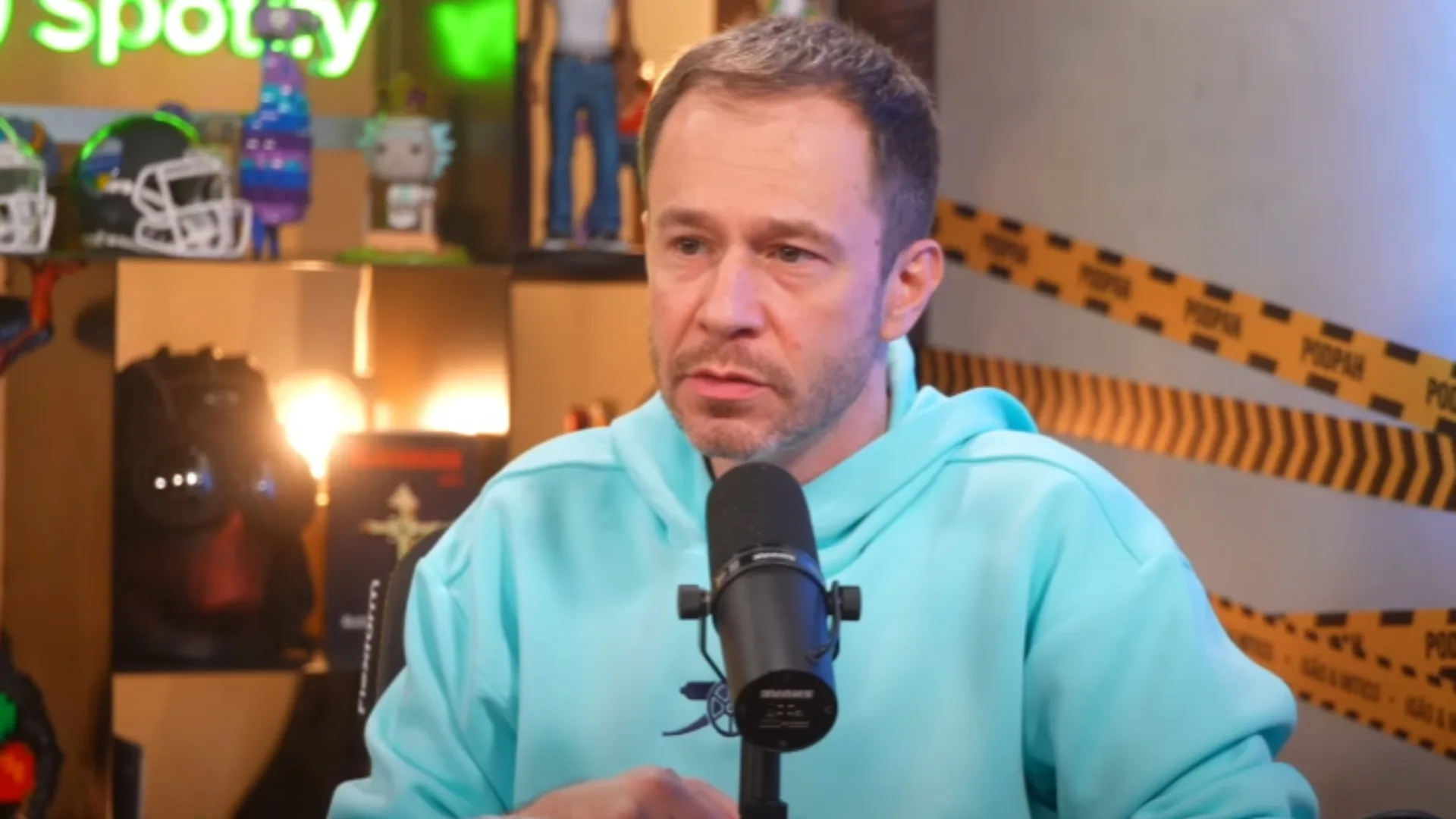 Tiago Leifert detalha saída do esporte na Globo: “Eu percebi que não ia dar certo”