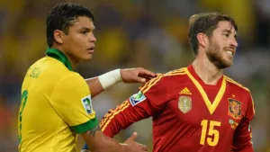 Torcedores comparam Thiago Silva, do Fluminense, a Sérgio Ramos, ex-Real Madrid: “É muito mais zagueiro”