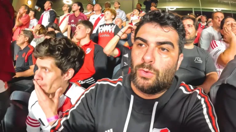 Torcedores do River Plate reagem aos dois gols do Palmeiras nas quartas da Libertadores: “Não pode ser”