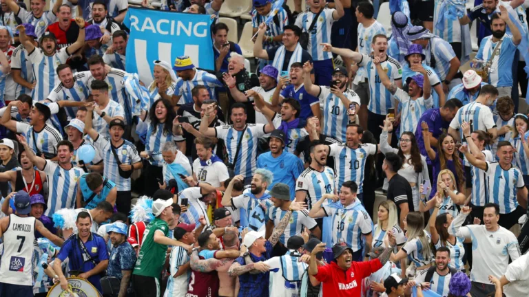 Torcedores argentinos apontam São Paulo como principal clube do Brasil: “Maior que o Palmeiras”