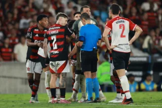 Gonzalo Plata Flamengo expulsão