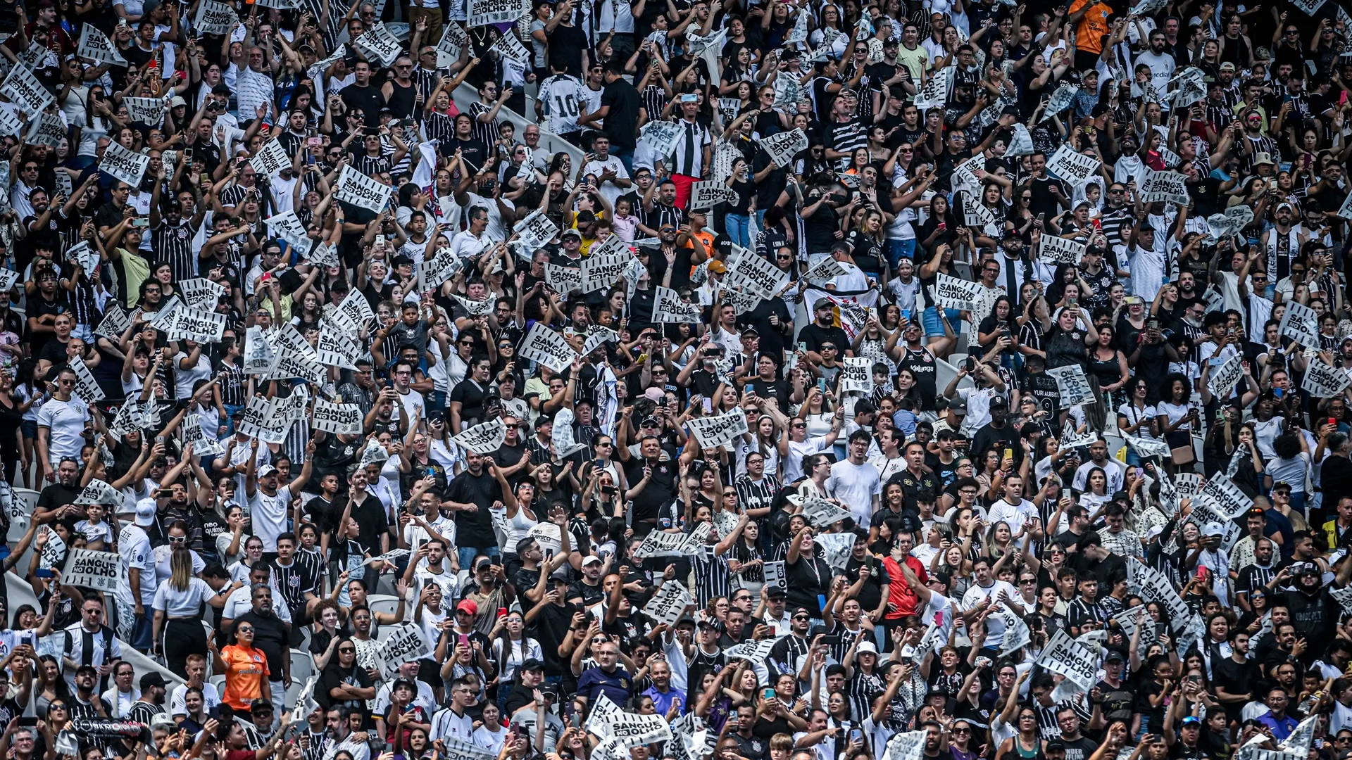 Torcida do Corinthians promete fazer grande recepção as jogadoras antes da final do Brasileirão Feminino