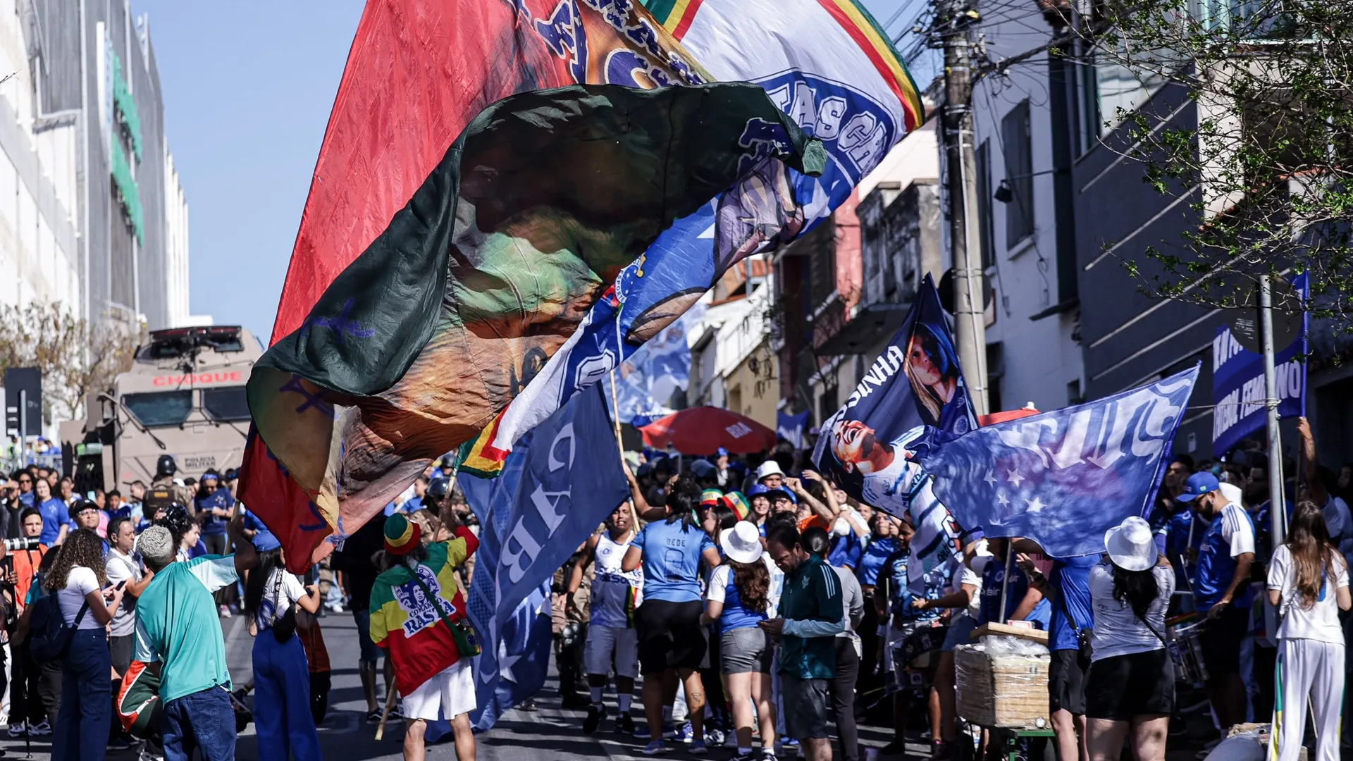 Torcida do Cruzeiro reage ao vice-campeonato do Brasileirão Feminino: “Marcaram a história”