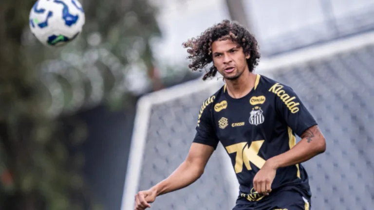 Santos ameaça rescindir o contrato de Willian Arão e Lucas Musetti explica: “Situação incomoda a todos”