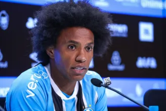 Willian, em coletiva de apresentação