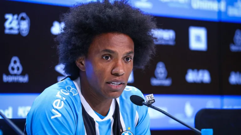 Willian ressalta o Grêmio como “clube família” e enfurece torcedores do Corinthians: “Não aguentaria ser o Yuri Alberto”