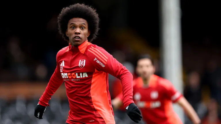 Baldasso deixa rivalidade de lado e comenta negociação de Willian com o Grêmio: “Estamos falando de um craque”