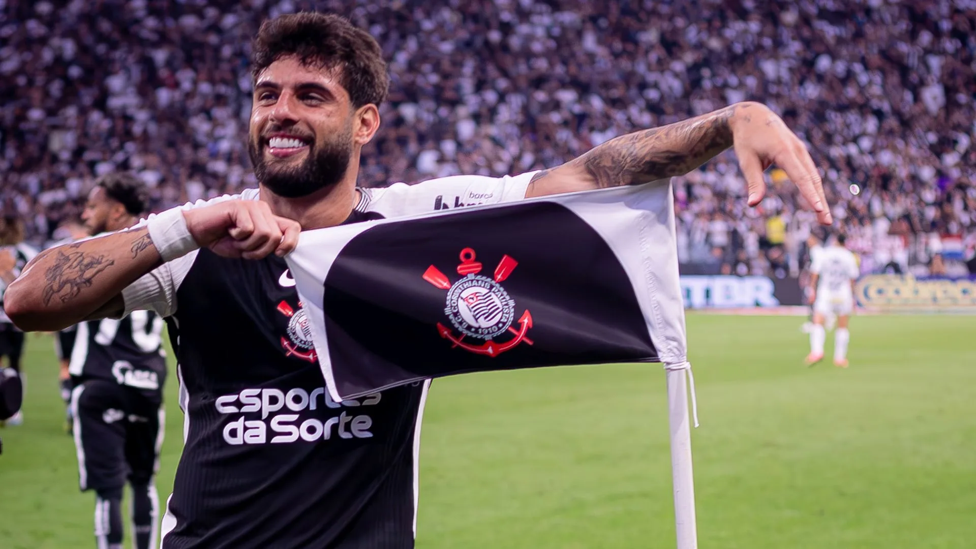 Galvão Bueno não descarta Yuri Alberto, do Corinthians, assumindo camisa 9 da seleção brasileira: “Pode ser sua”