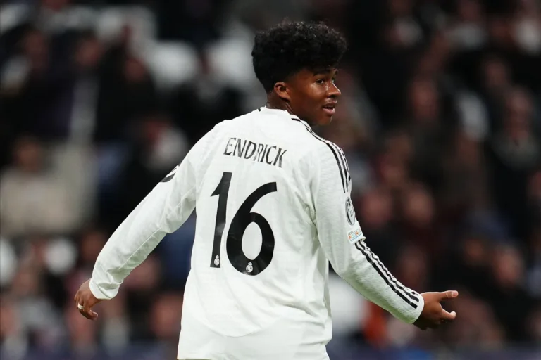 Real Madrid rejeita investida do United por Endrick e pretende mantê-lo na Espanha