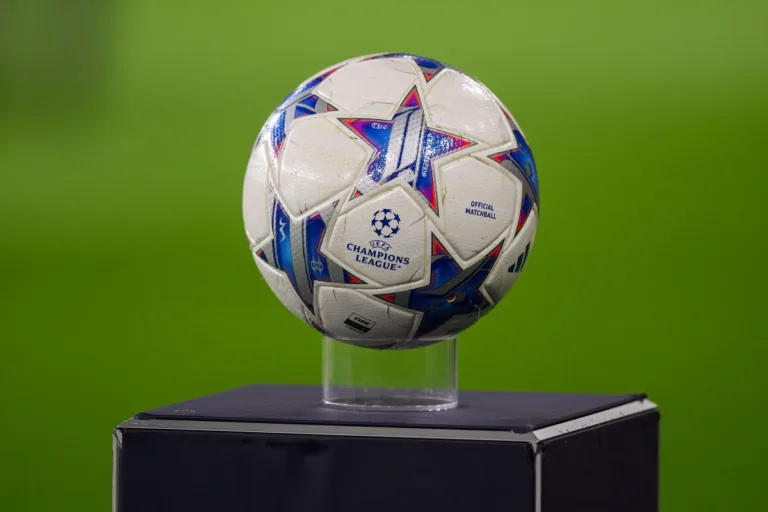 Onde assistir à Champions League hoje? Confira as transmissões da terça (21)