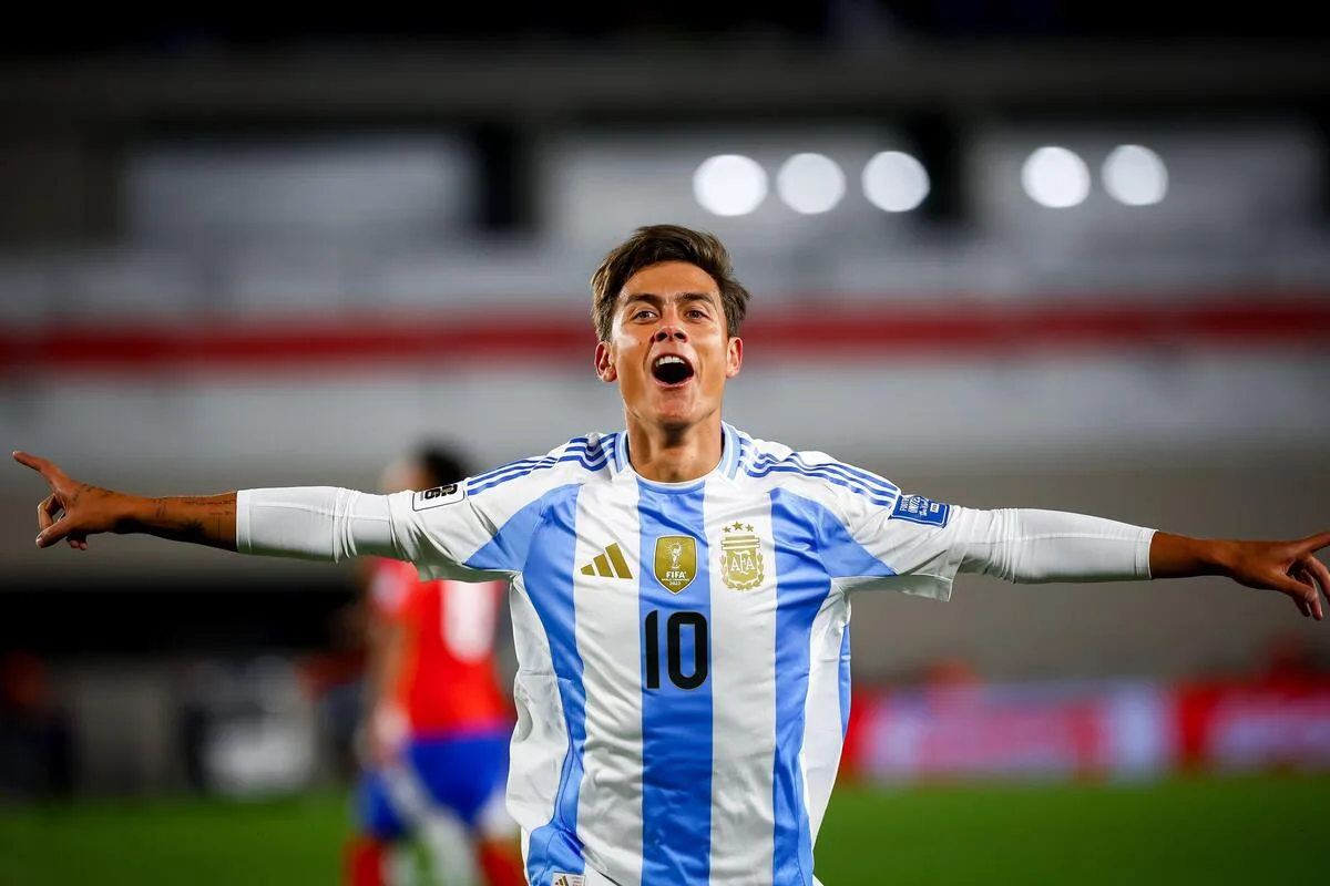 Pensando na Libertadores, Boca Juniors aposta em amizade para contratar craque argentino