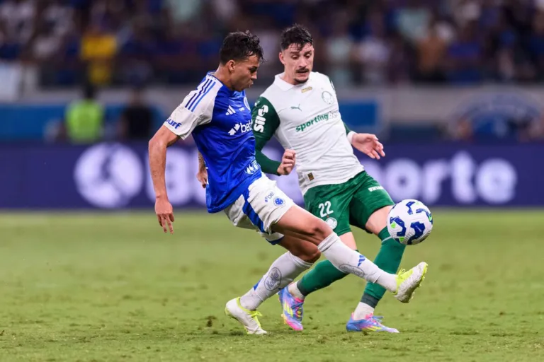 Palmeiras tenta ampliar domínio em casa sobre o Cruzeiro e seguir líder no Brasileirão