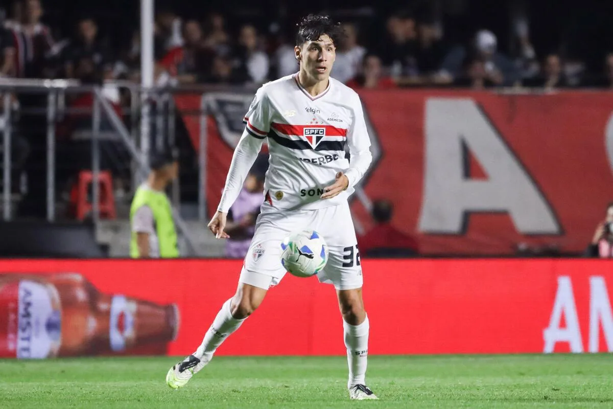 Além da goleada, São Paulo vê lista de desfalques aumentar para jogo com o Bahia