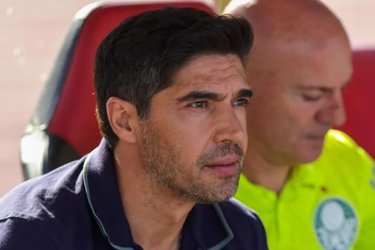 Palmeiras tem problemas na escalação para tentar abrir vantagem no Brasileirão